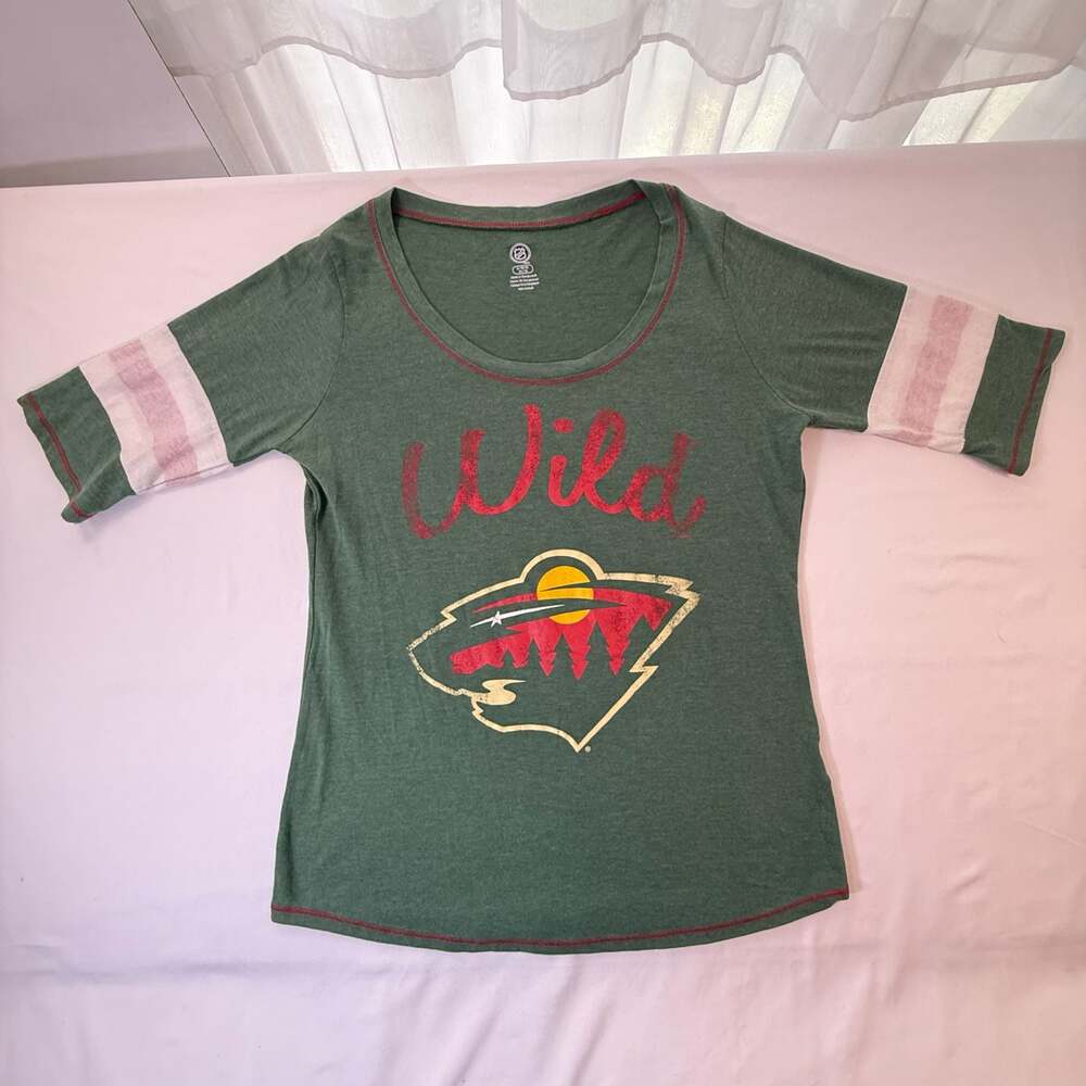 NHL Minnesota Wild Green T-Shirt 3/4 Stripe Sleeve Size L juniors (11/13)